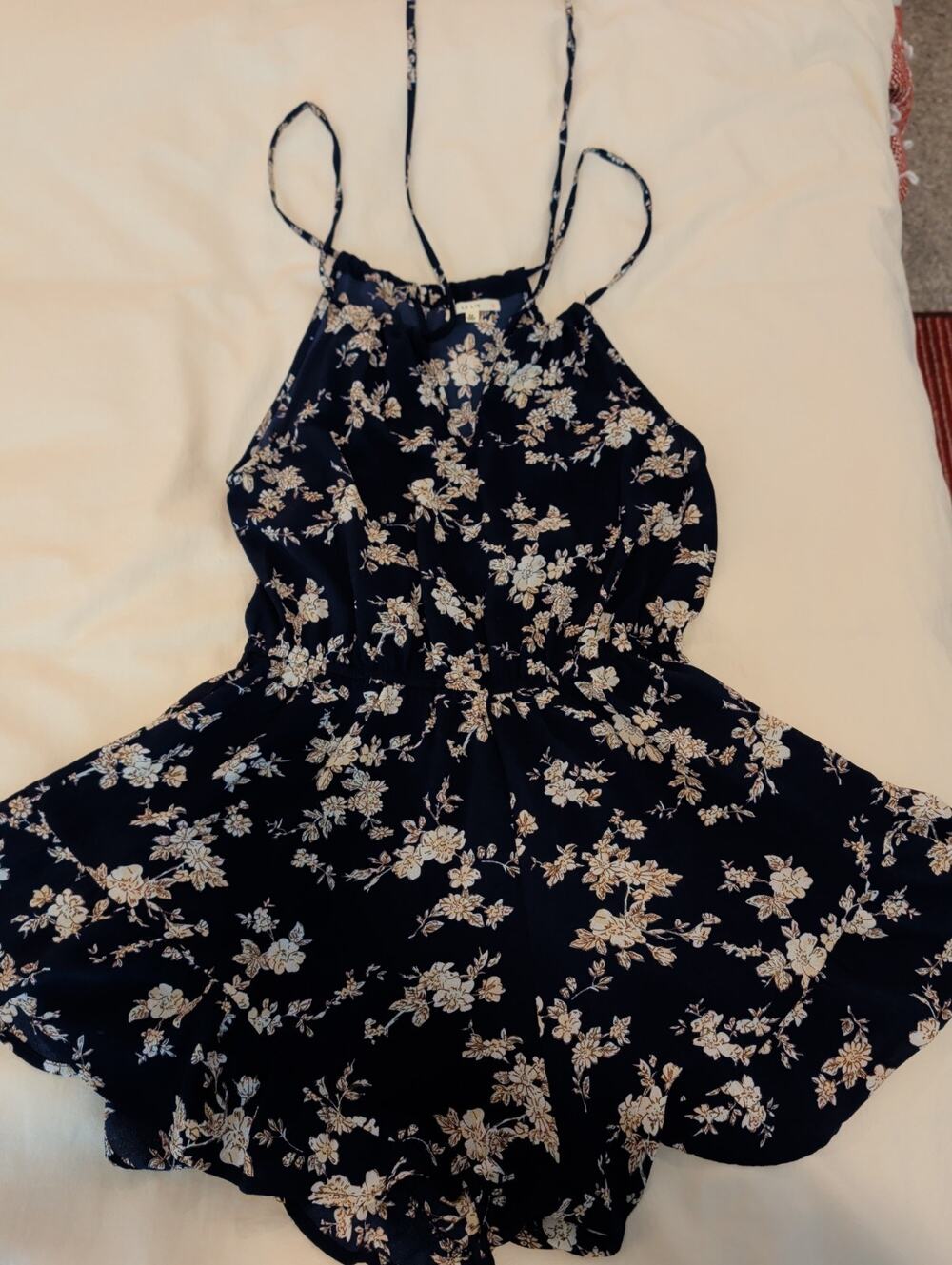 Le Lis Navy Blue Floral Romper Medium Spaghetti Strap V-Neck Summer Cami Size M